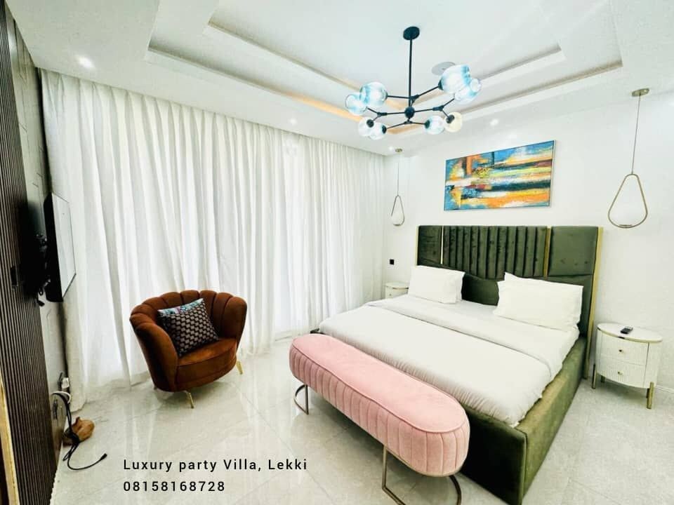 Luxury Party Villa in Lekki