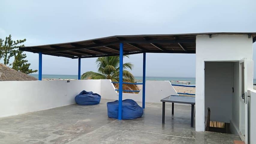 Playa El Yaque的民宿