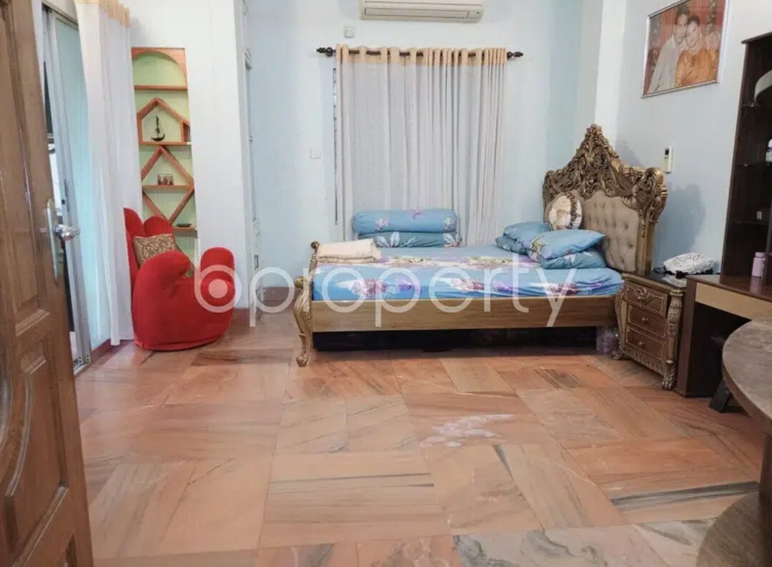 Fully Furnished 6 Bedroom Duplex ApartMohammadpur