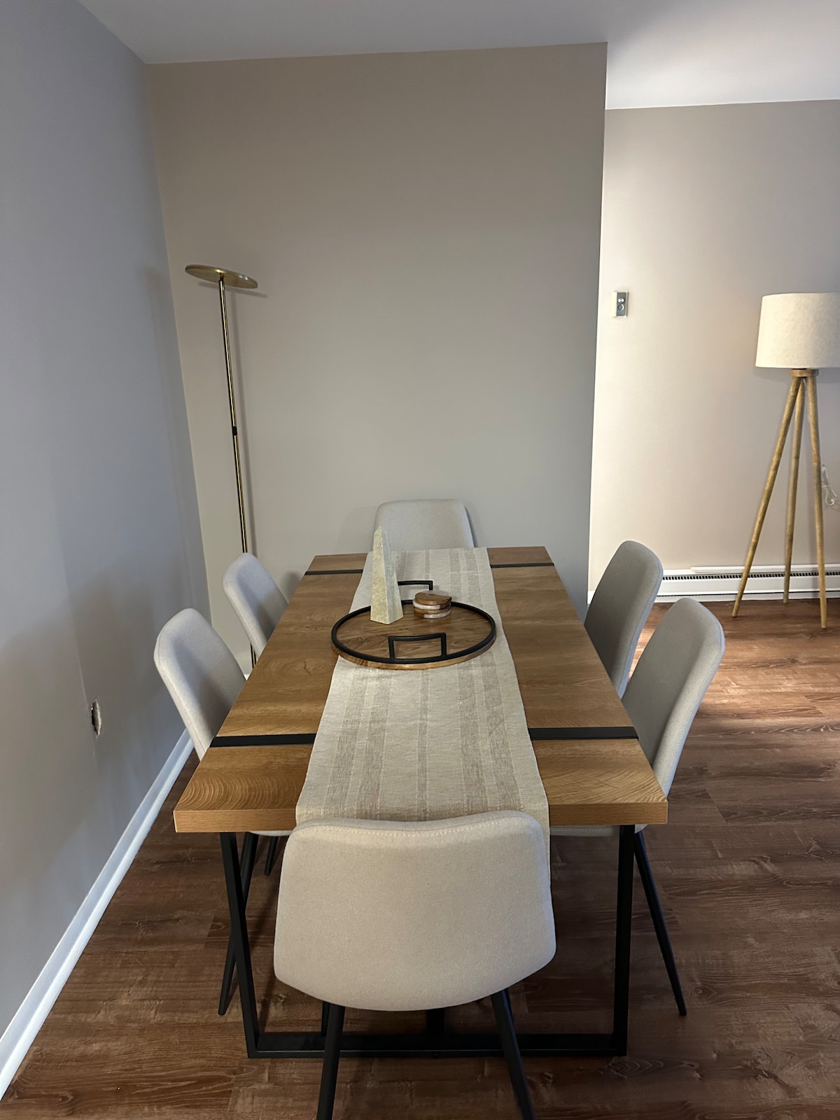 Apartment for rent- short term- 1BR/ Fully furnish