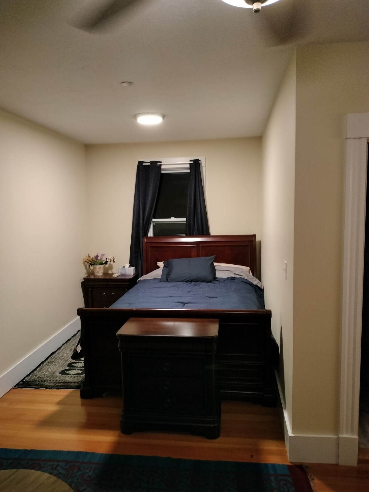 Salem furnished suite