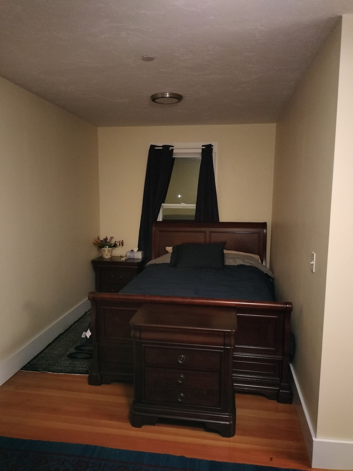 Salem furnished suite