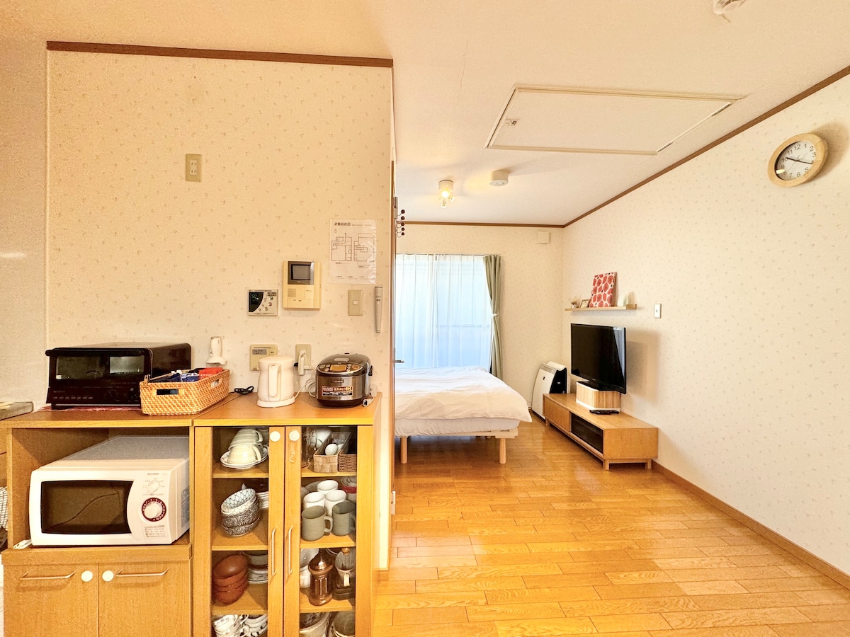 京都站15分钟,二条城走步10分,双卧室,婴儿床,从四条大宫站直达大阪
