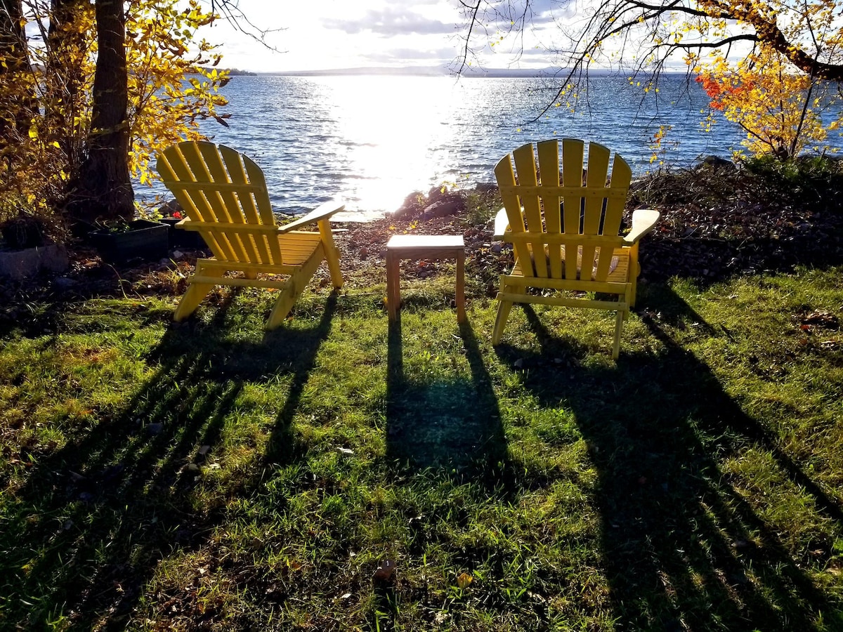 Cottonwood Cottage on Lake Champlain