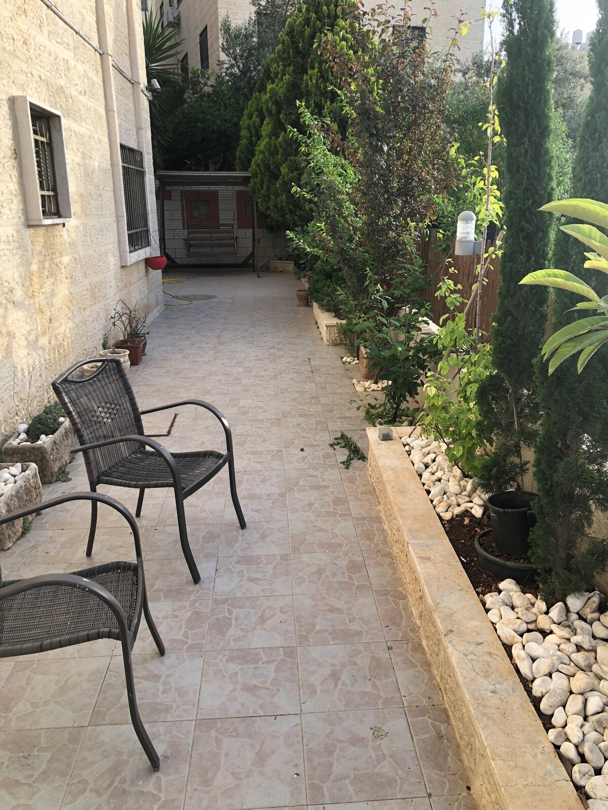 Beautiful apartment with garden & private entrance