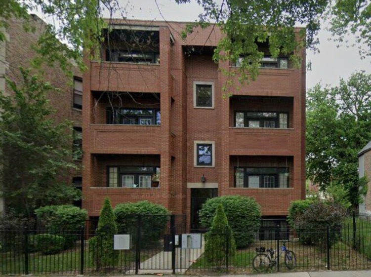 Spacious 2nd fl, 2BR/2BA, near UC and Field Museum