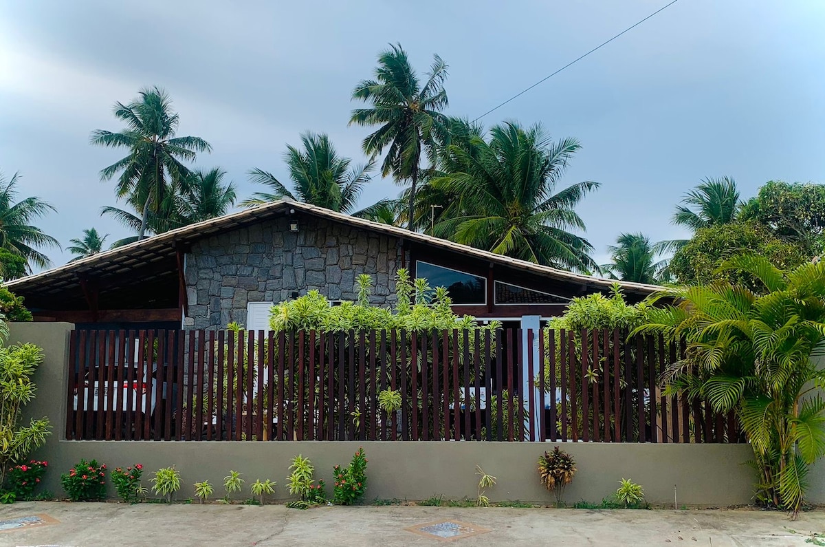 Casa na Praia do Saco