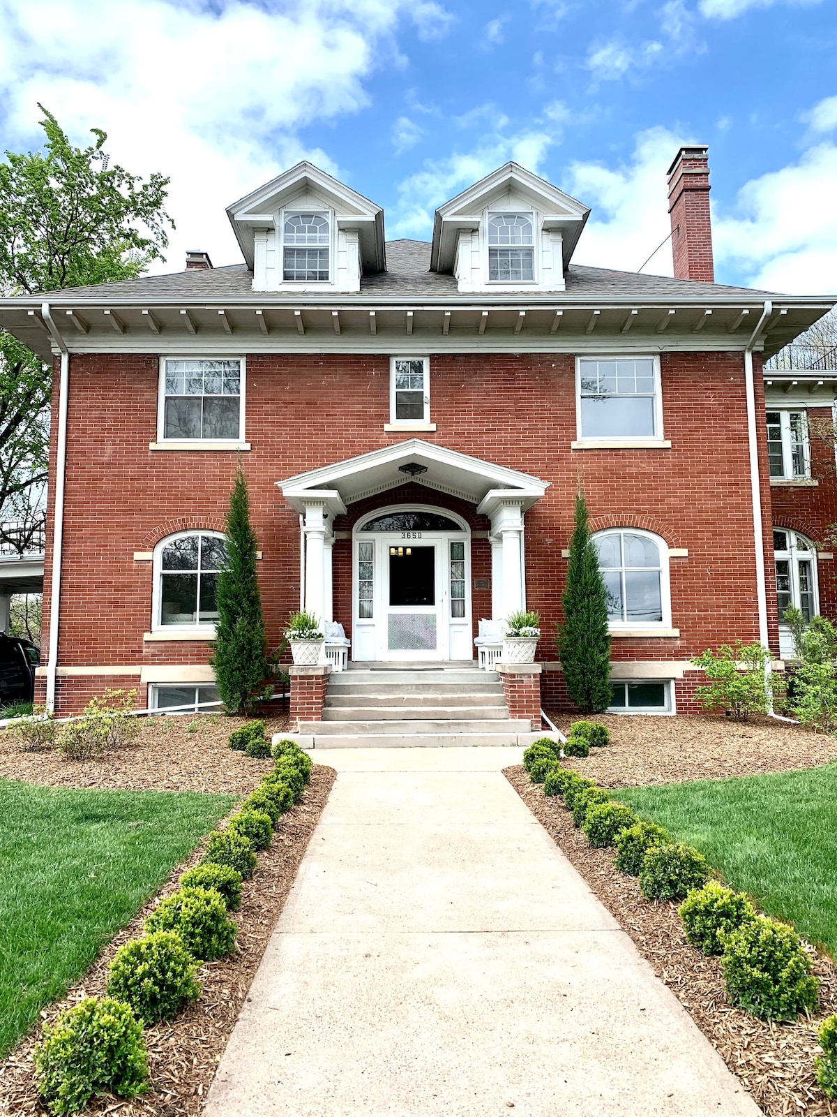 Historic Mansion 6mins to College World Series