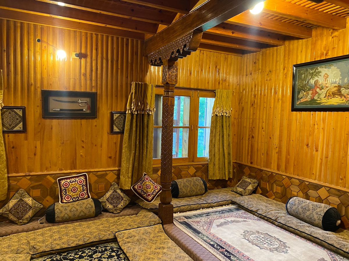 Getaway villa in karimabad Hunza