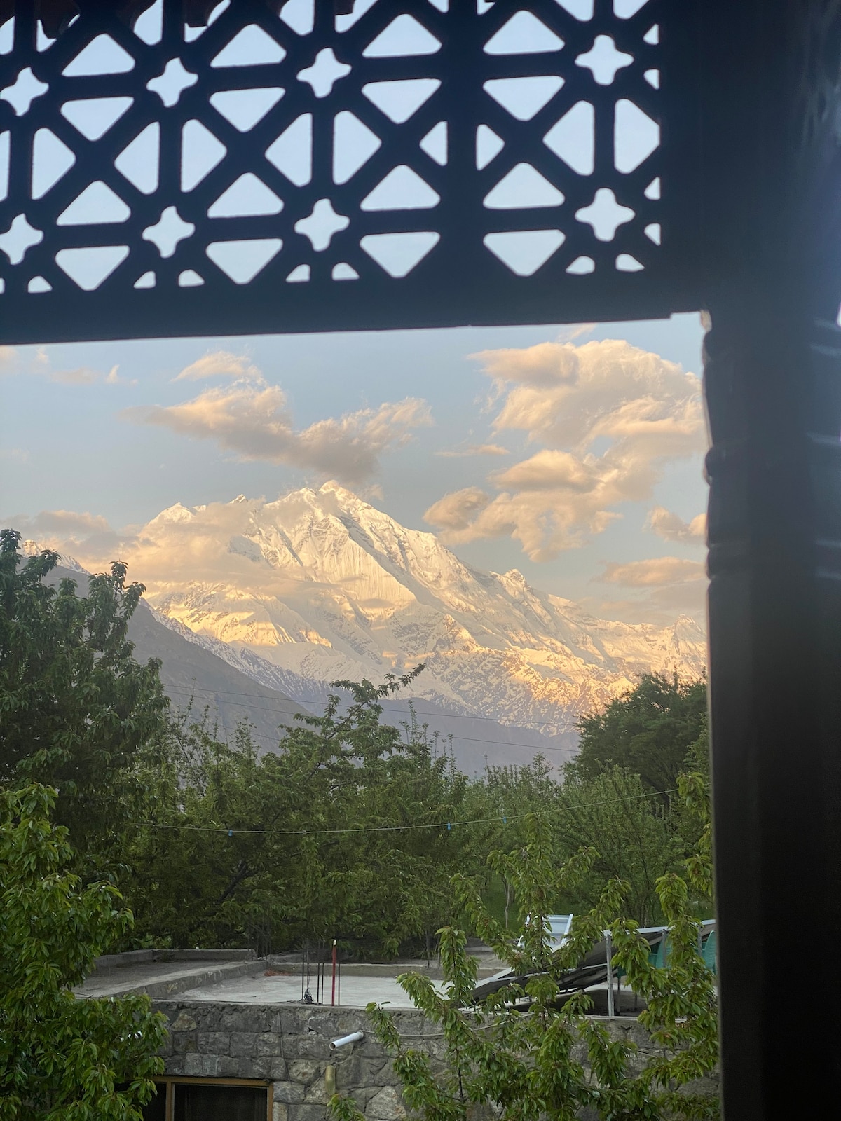 Getaway villa in karimabad Hunza