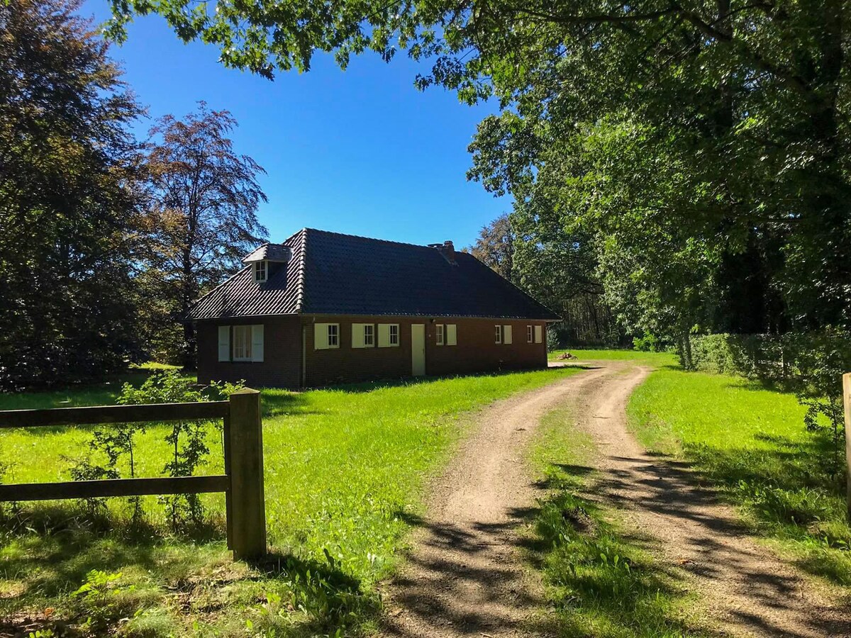 Logies Tussen Heide en Bos