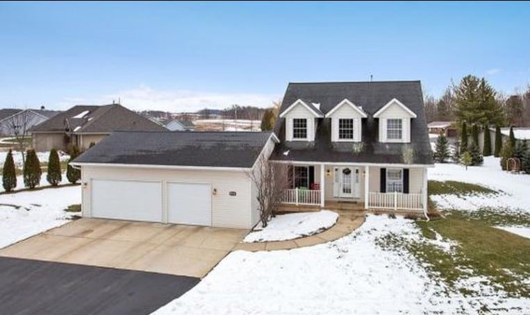 Cozy Quaint Wisconsin Home