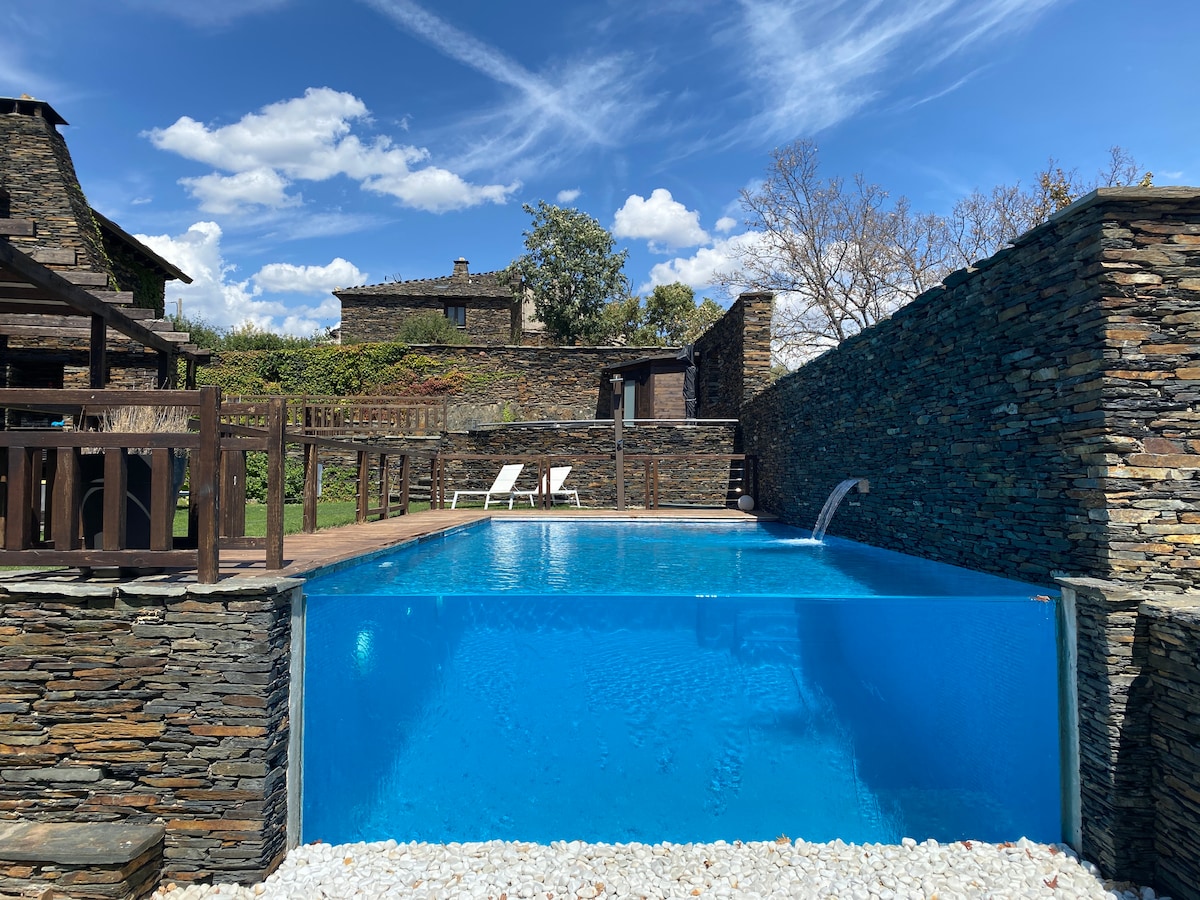 Casona Casa del Ocejón. Majaelrayo