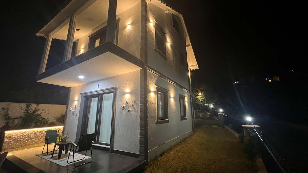 Deniz ve doğa manzaraları Villa