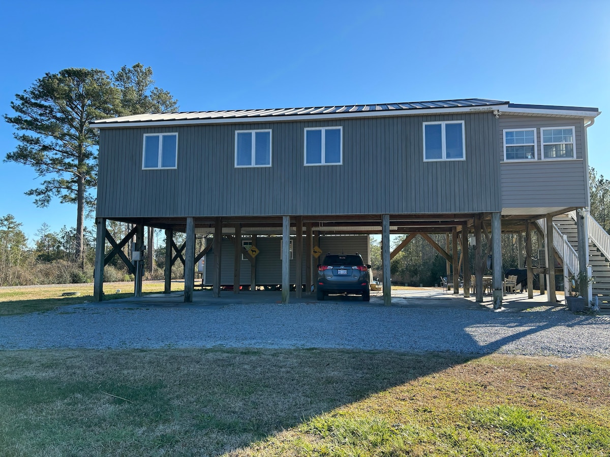 The River-house on Raccoon Creek