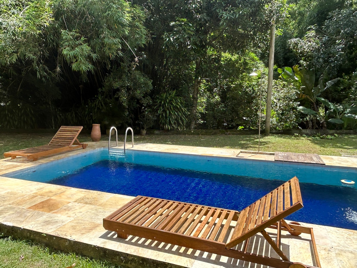 Casa Frui Vita Lumiar -泳池和Beira de Riacho