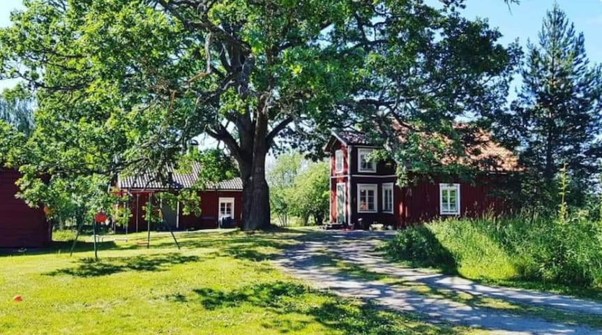Enköping Östra的民宿