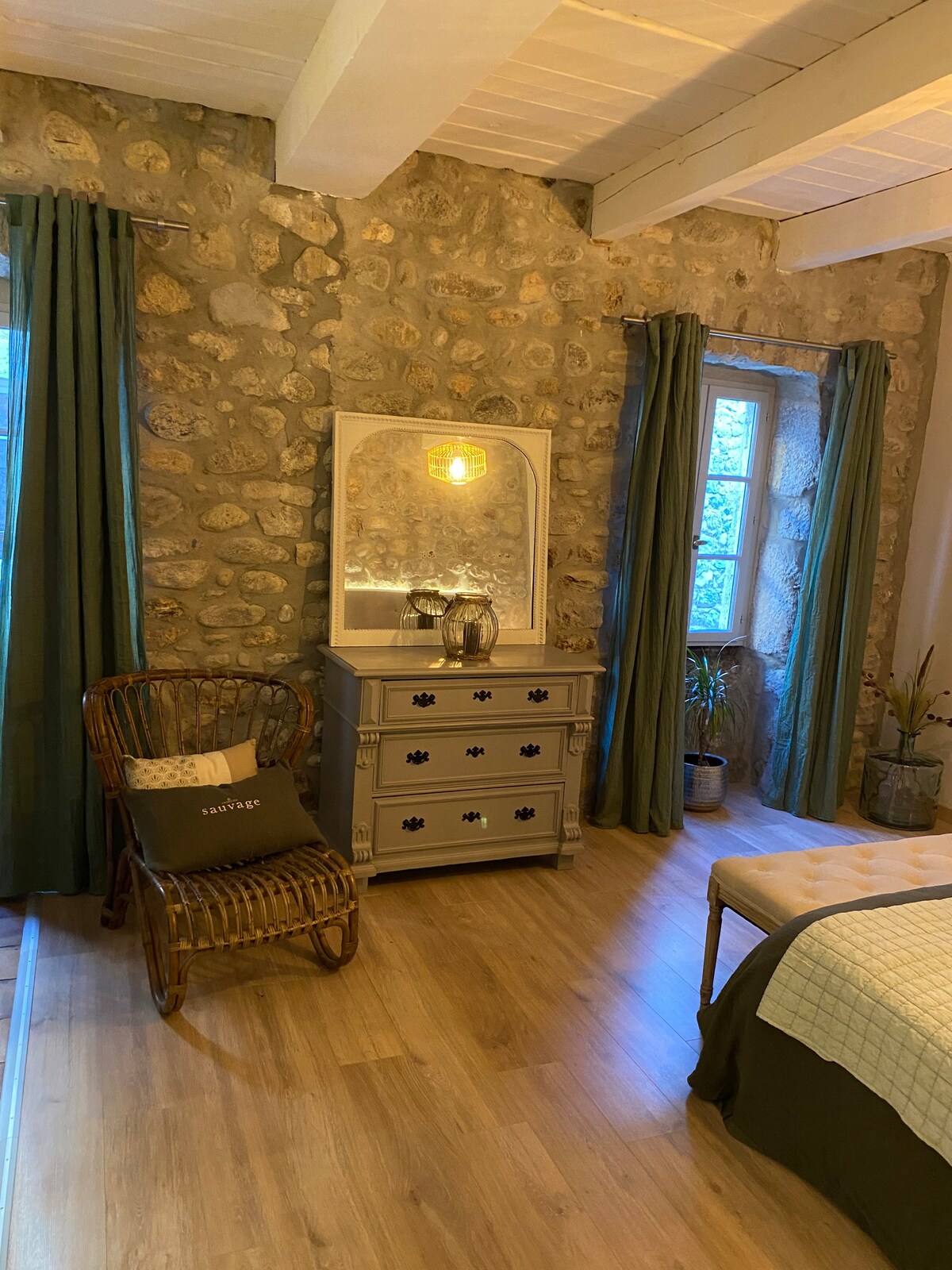 "Boudoir" Bed and Breakfast in a charming house