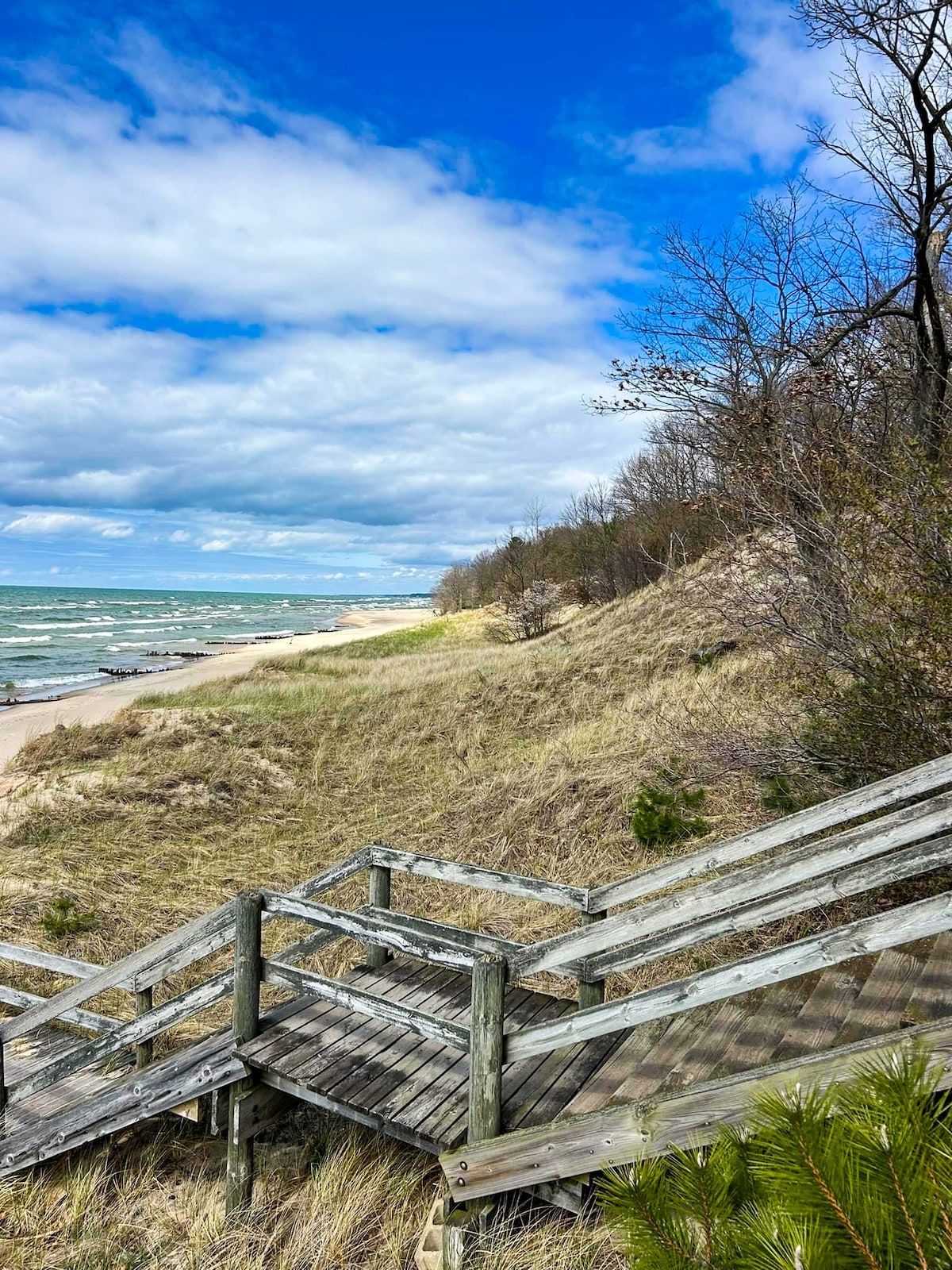 Walk to Beach | Game Room | 10 min to South Haven