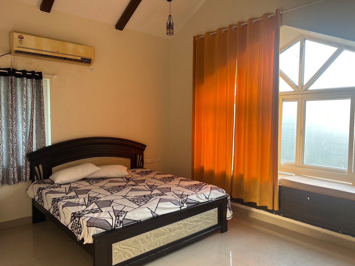 Saket Bhusattva-4 Bed Luxury Villa