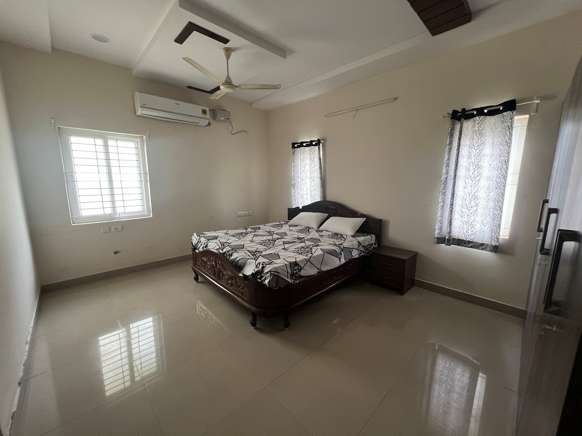 Saket Bhusattva-4 Bed Luxury Villa
