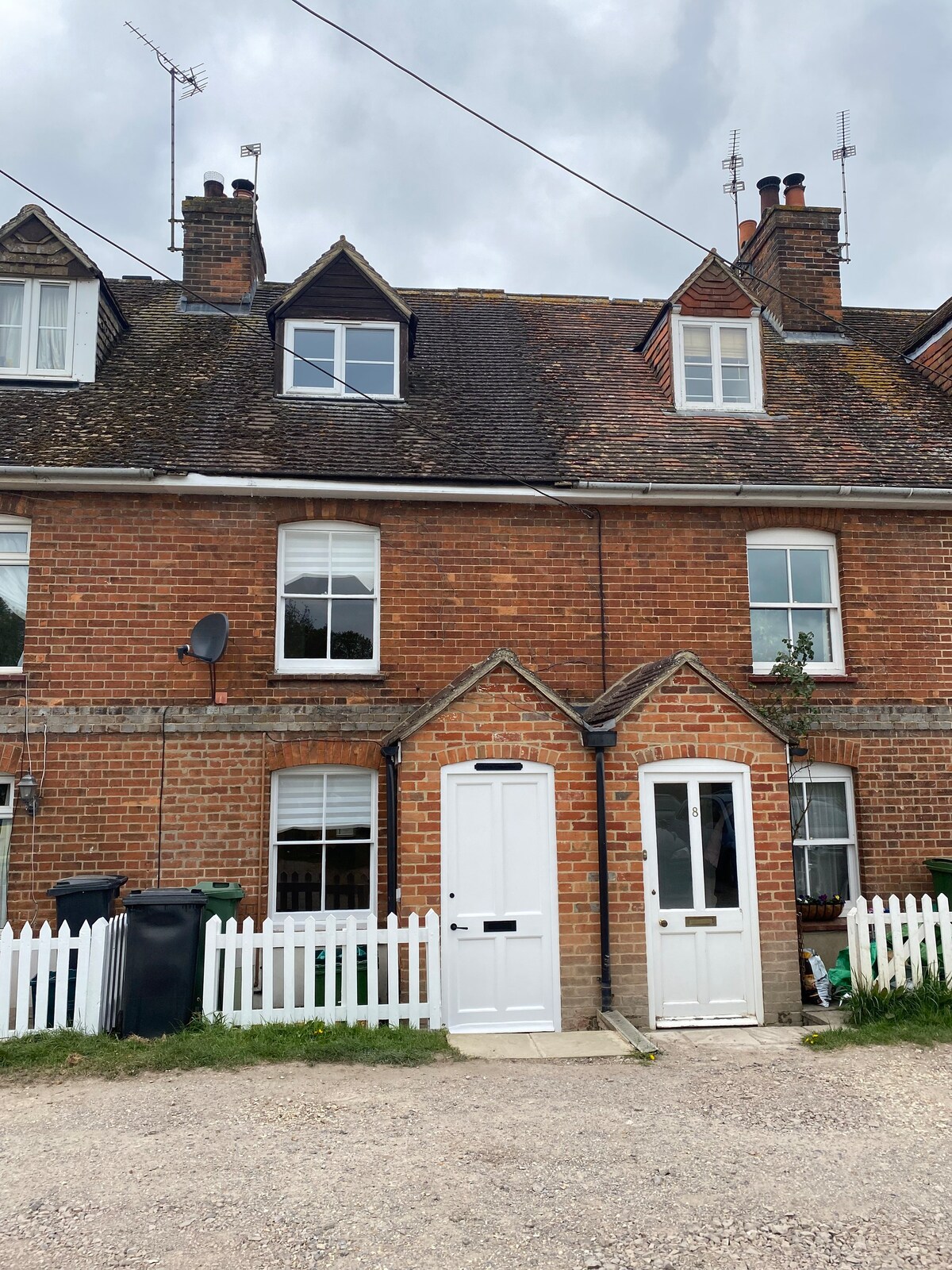 A charming and stylish country cottage.