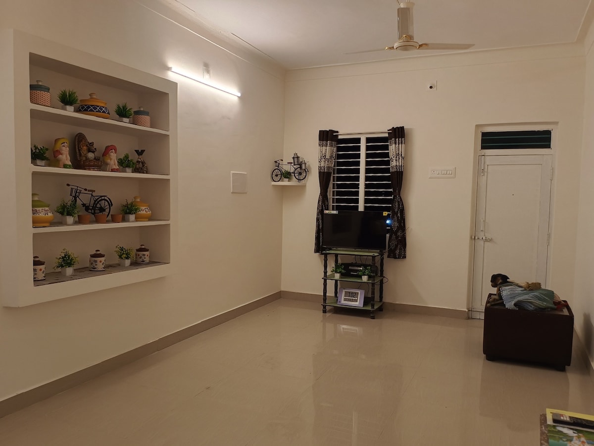 Lovely 1BHK in a Prime Location