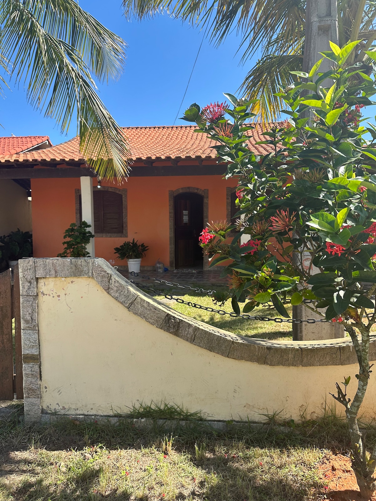 Casa em Praia Seca, condomínio Palm beach