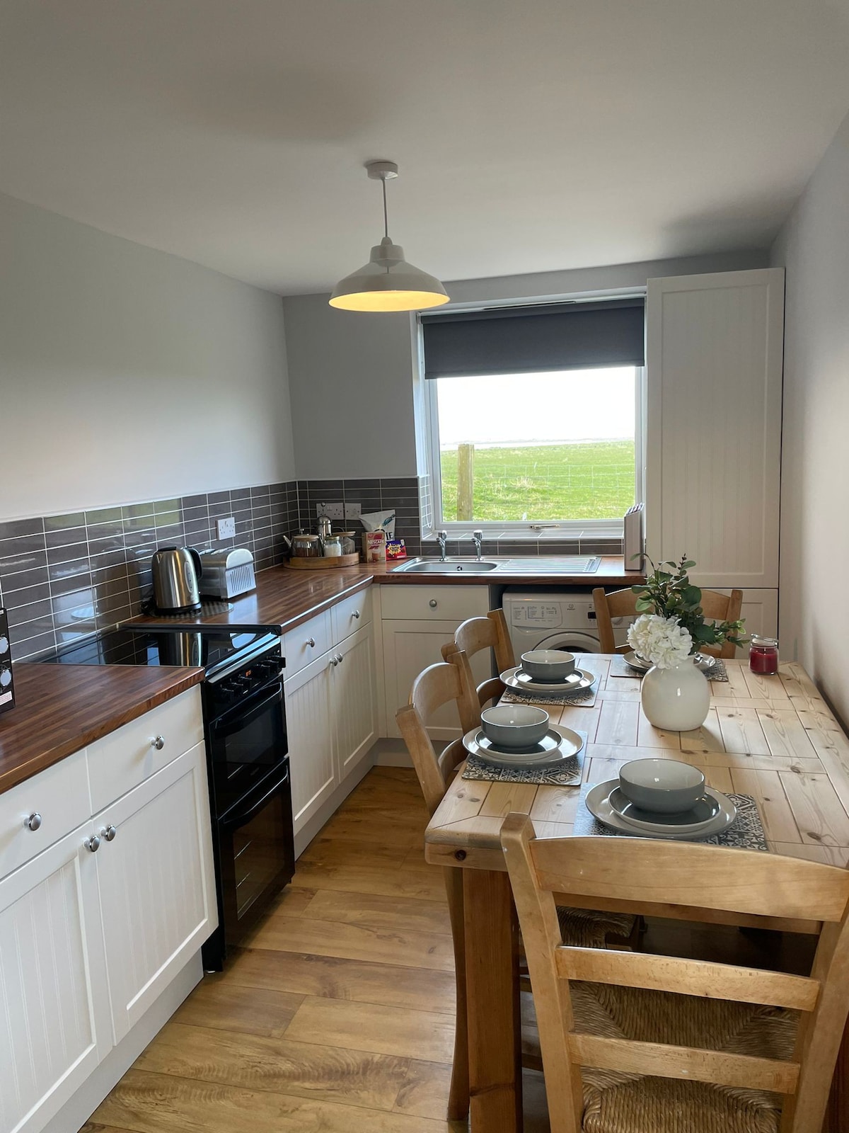 Delightful, warm, cosy cottage on Holy Island.