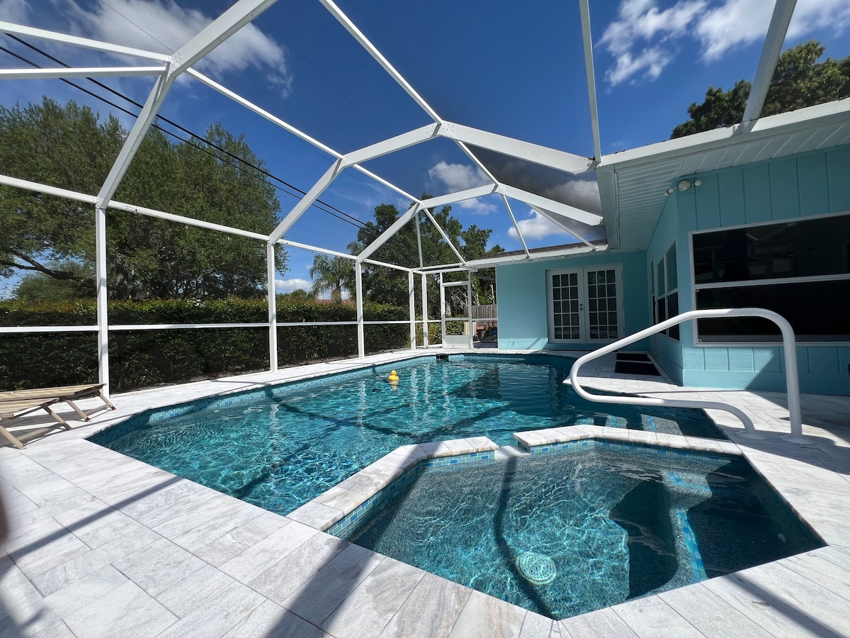 Tropical Paradise 3/2 Pool Home in Vero Beach