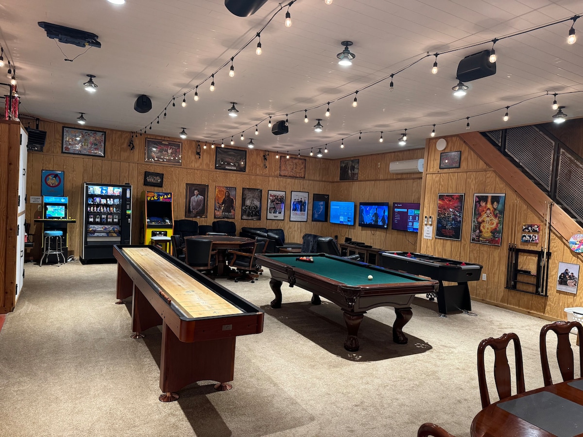 1 BR barn with loaded game room and heated pool!