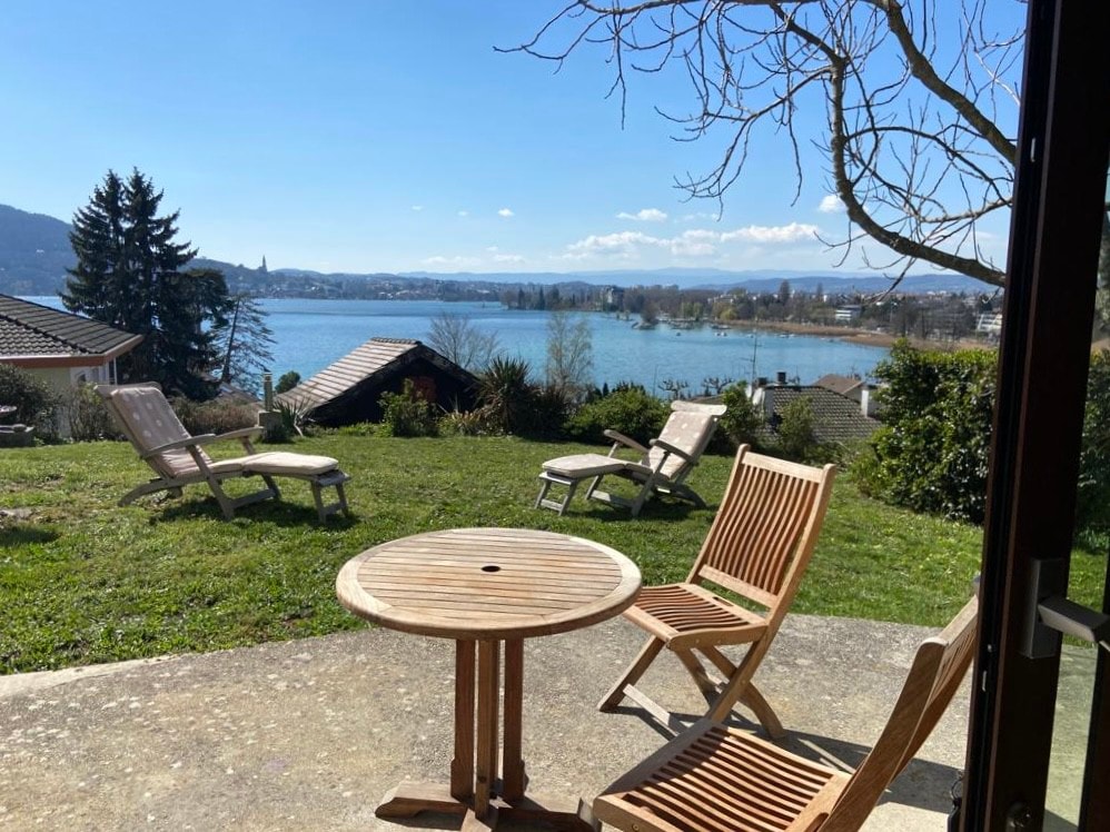 Appartement open space avec vue sur lac d'Annecy