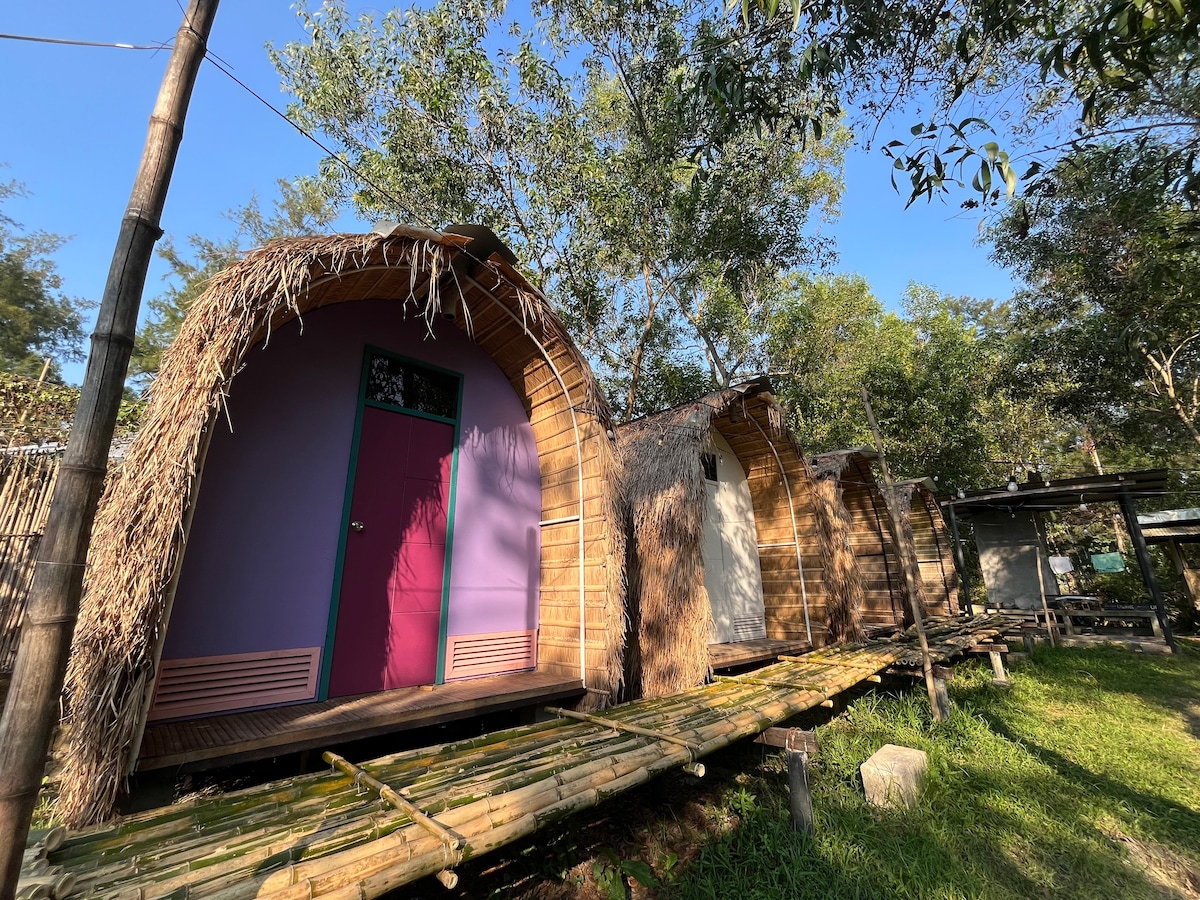 The Yellow Shack By Honu Lodge