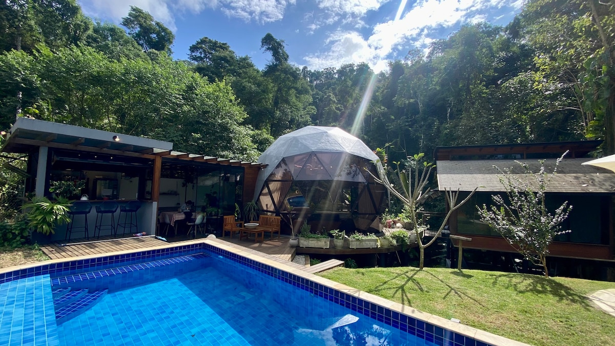 Casa Domo c/piscina na floresta a 7分钟