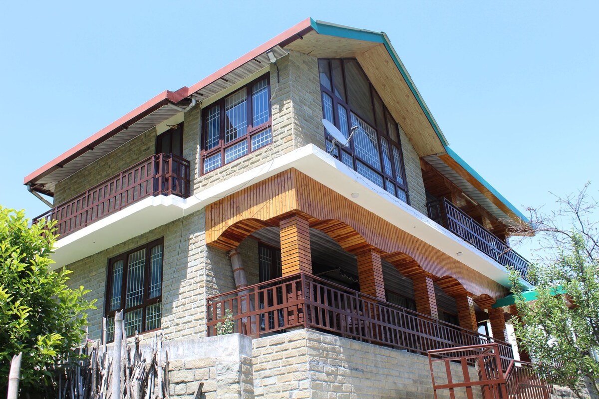 valley view chalet