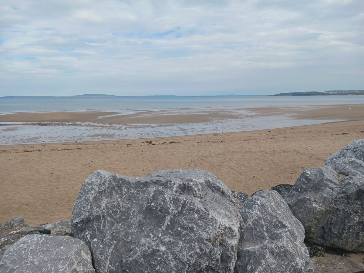 Seaside Beach 1 Bed Apartment