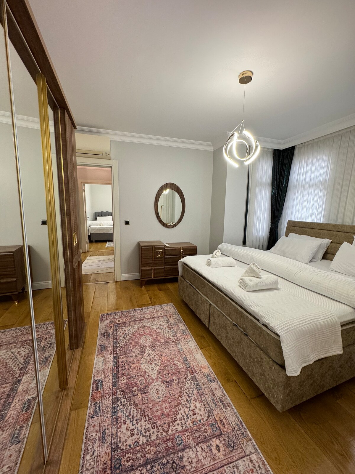 Residence 2+1, 25 seconds away from Galata Tower