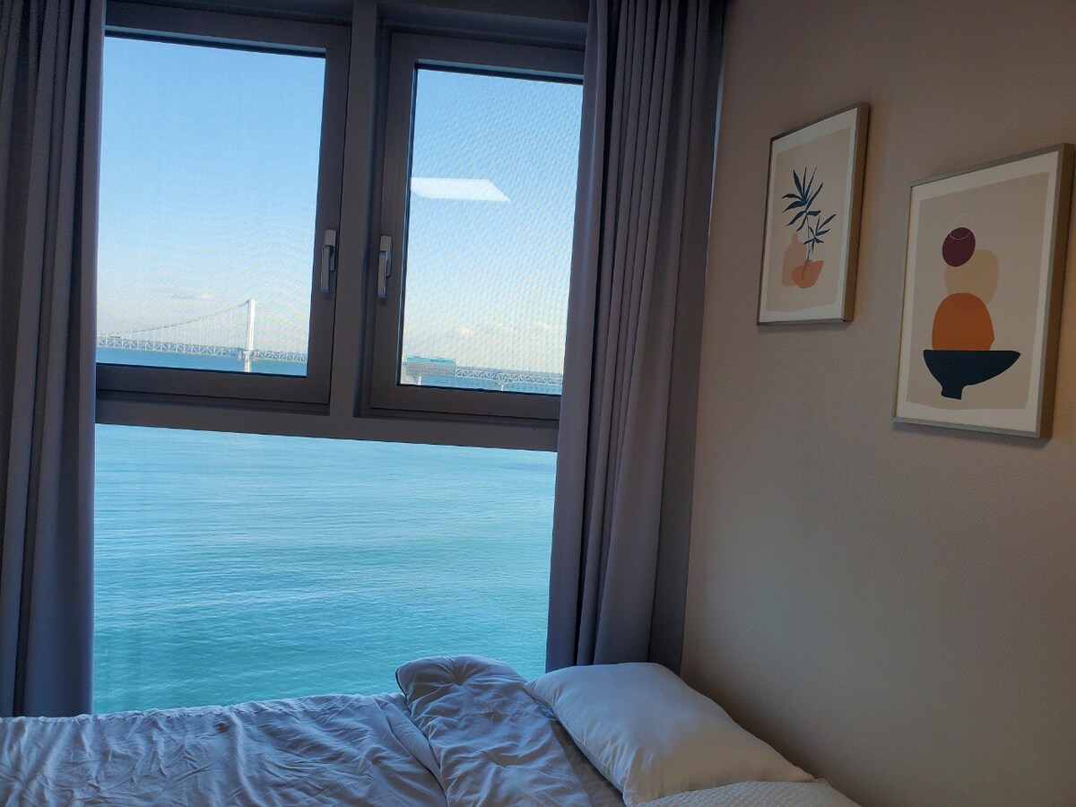 冬季海#摩天大楼窗户景观# 1第二个海滩#家庭之旅#情侣之旅# 2房间