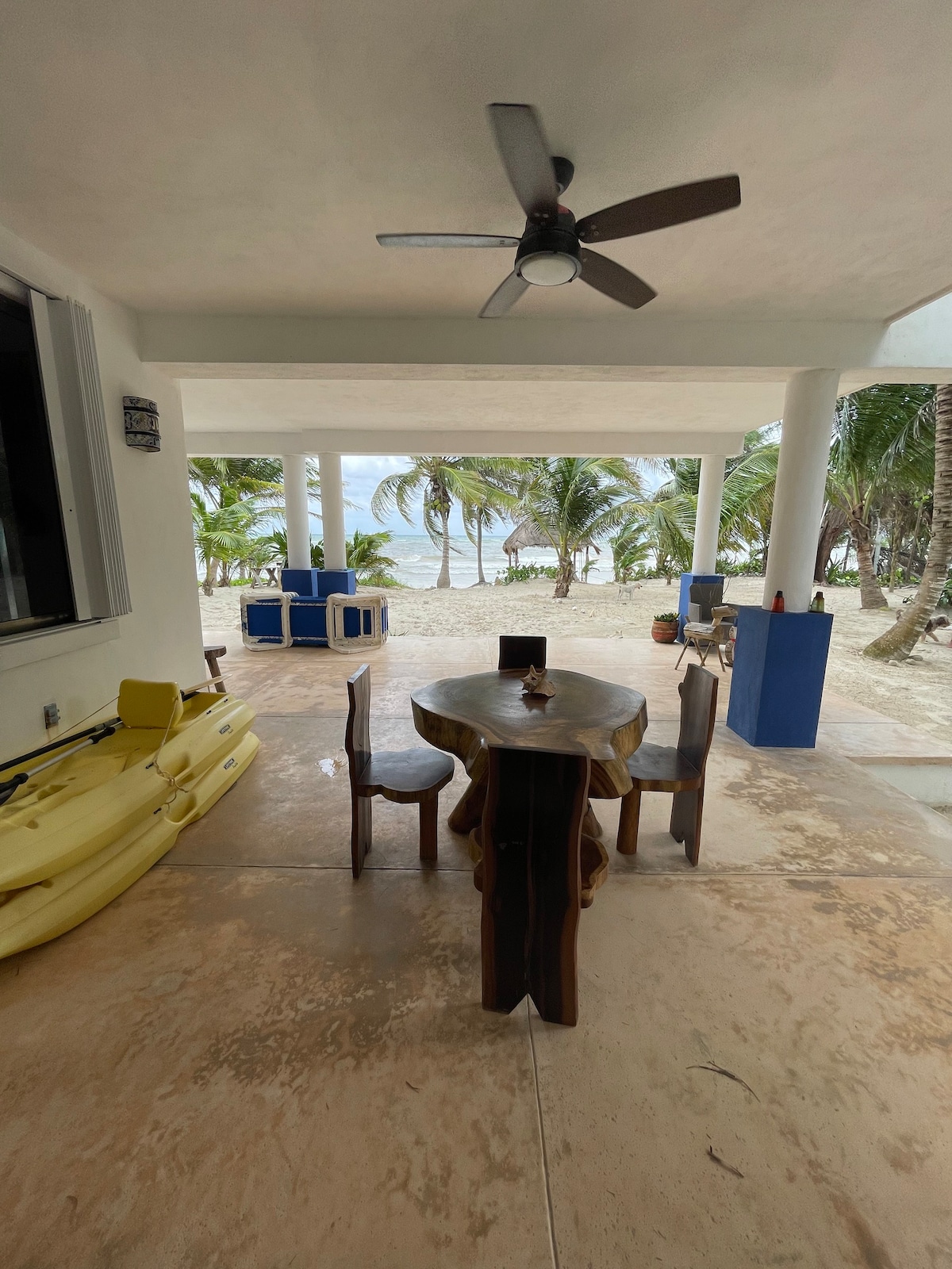 Casa Costa Cristal - Private Beachfront Home