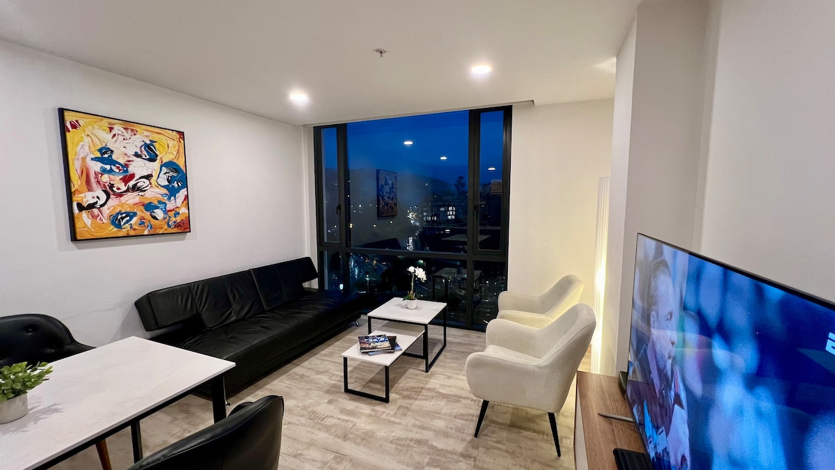 Lujoso departamento con vista en Quito