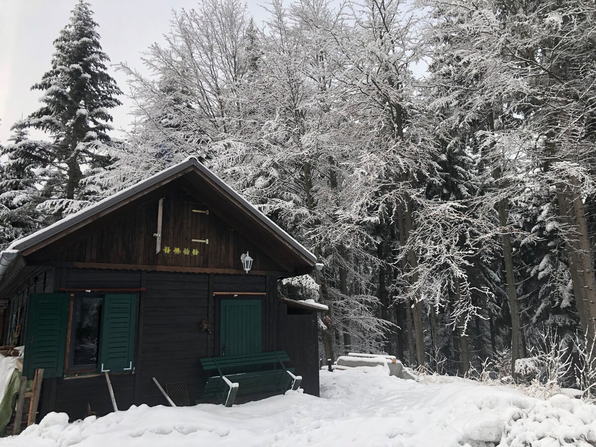 Wander- Hütte beim Packerstausee