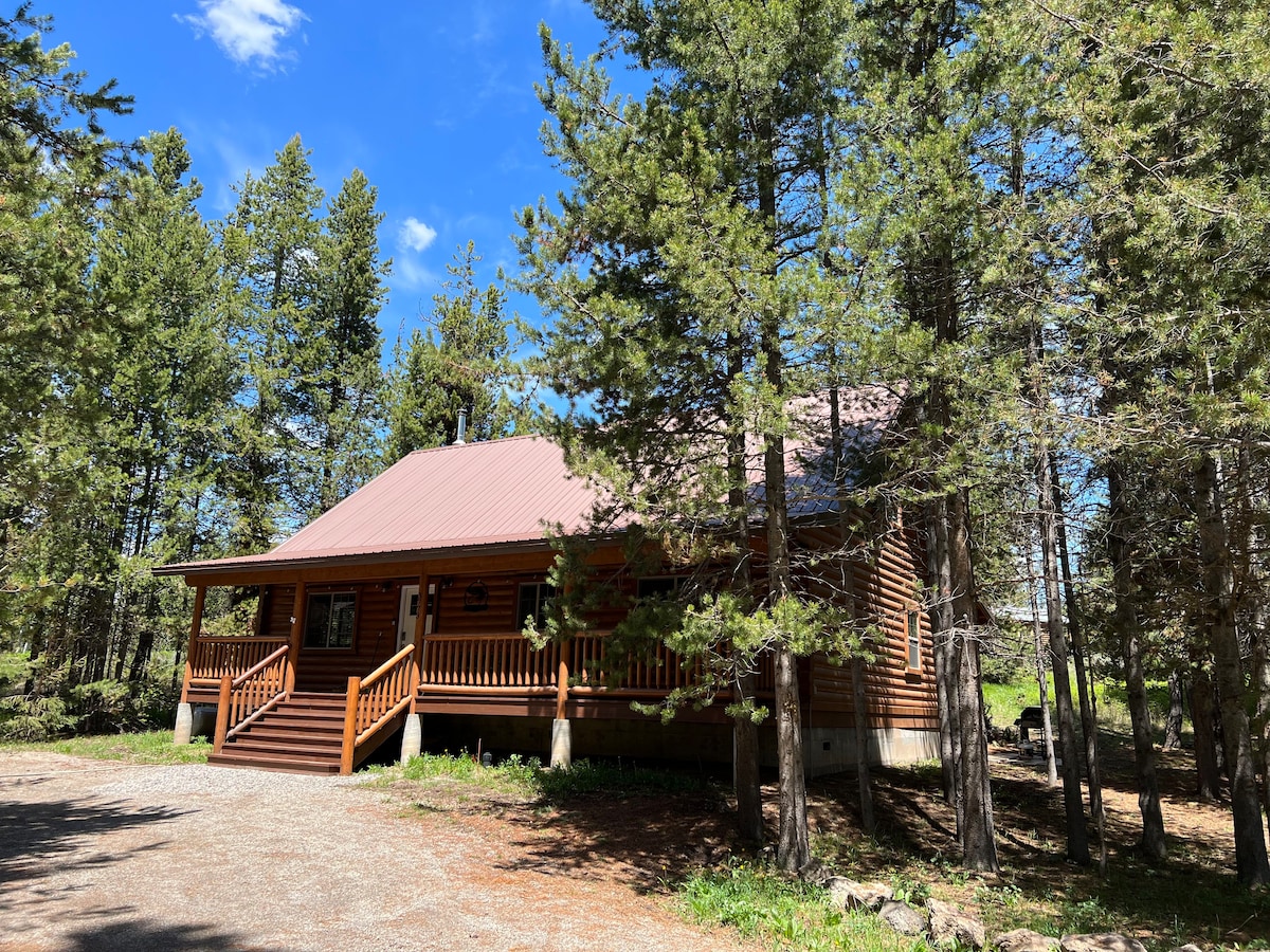 The Dry Fly-fairly new cabin-near Yellowstone