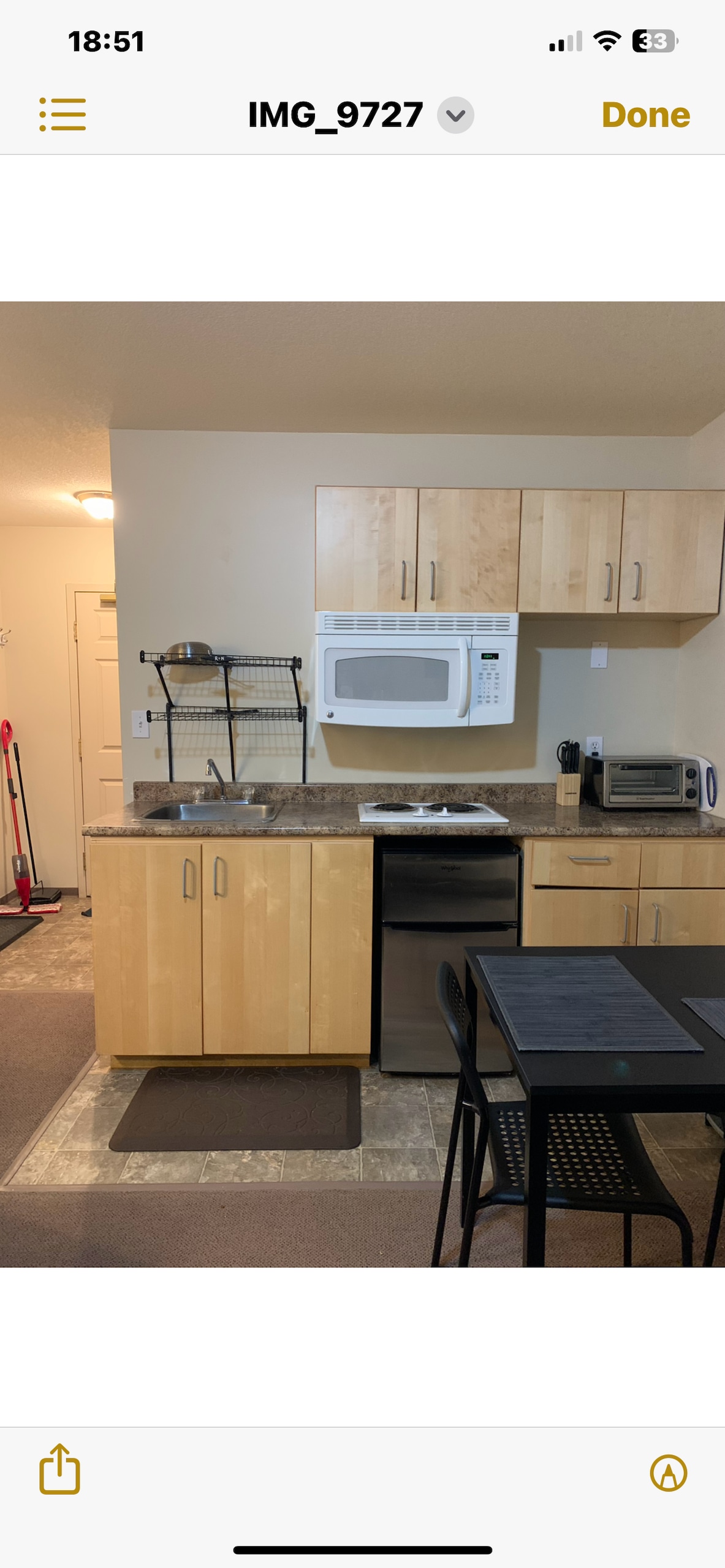 105w Furnished studio in quiet, adult building