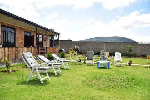 Container house with Swimming pool-Msa Road-Kyumvi