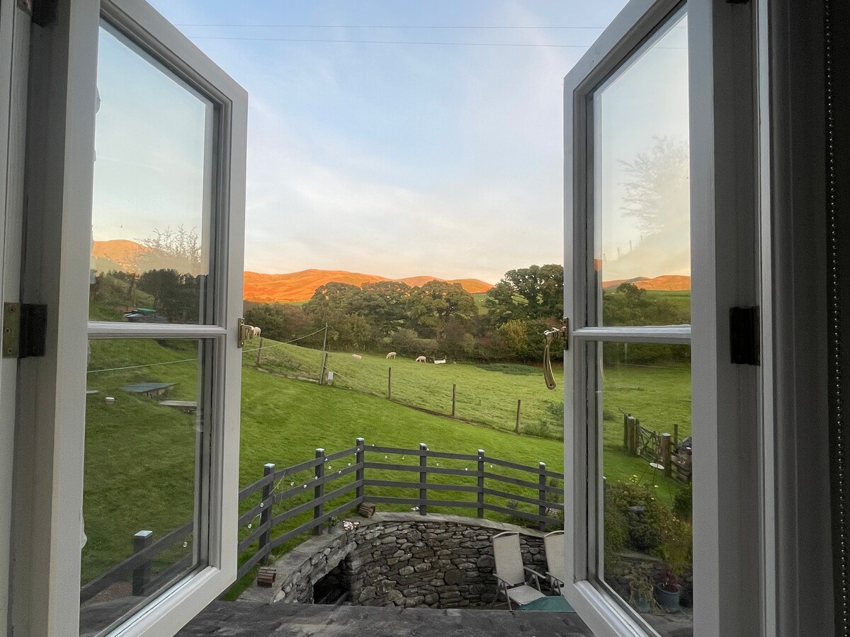 Dales Way - Homestay Howgill's View at Pool House