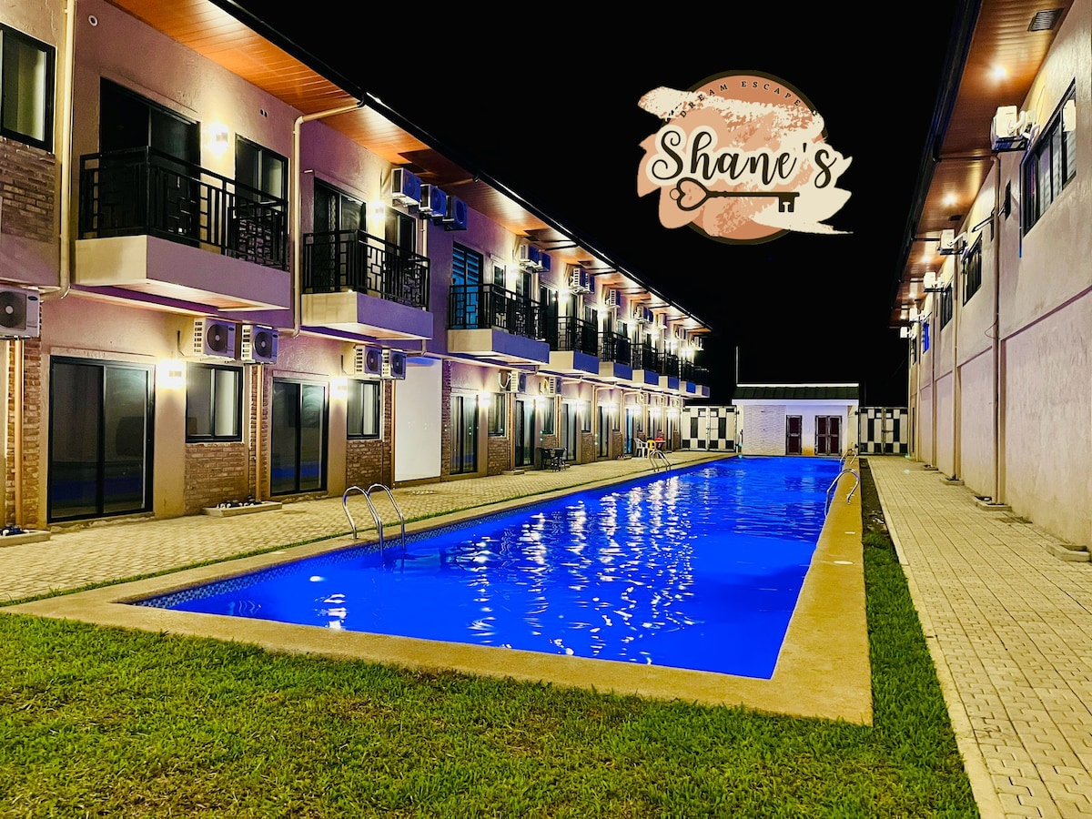 Shane's Dream Escape:Fully Furnished Condo-Resort