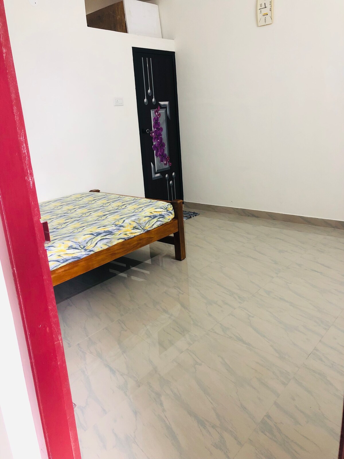 Double Room with Queen Bed Near Technopark TVM