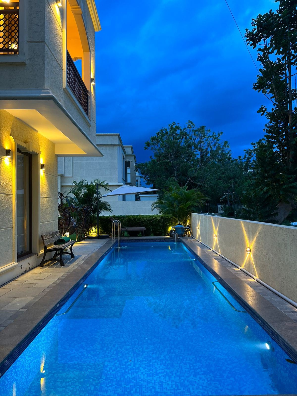 Villa Vista - with Pool & Jaccuzi