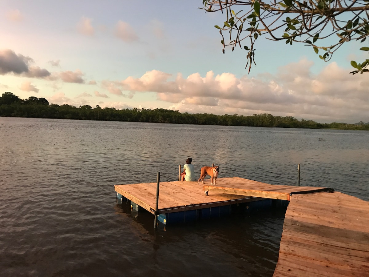 Casa em condomínio Rural -  agradável e tranquilo