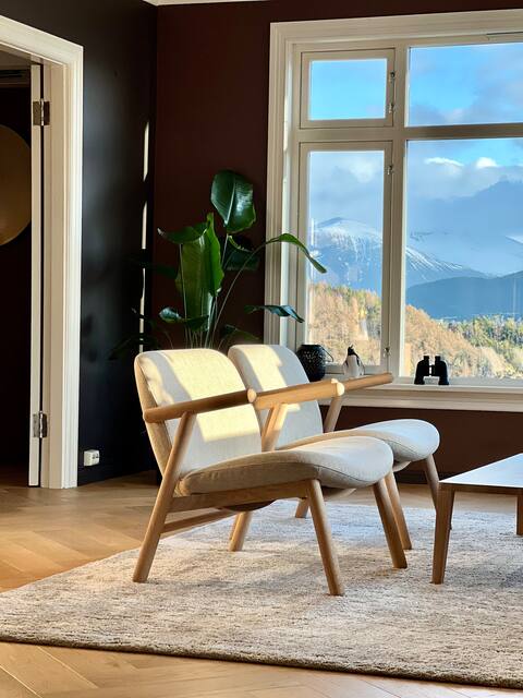 Spaceous villa in Ålesund with amazing view